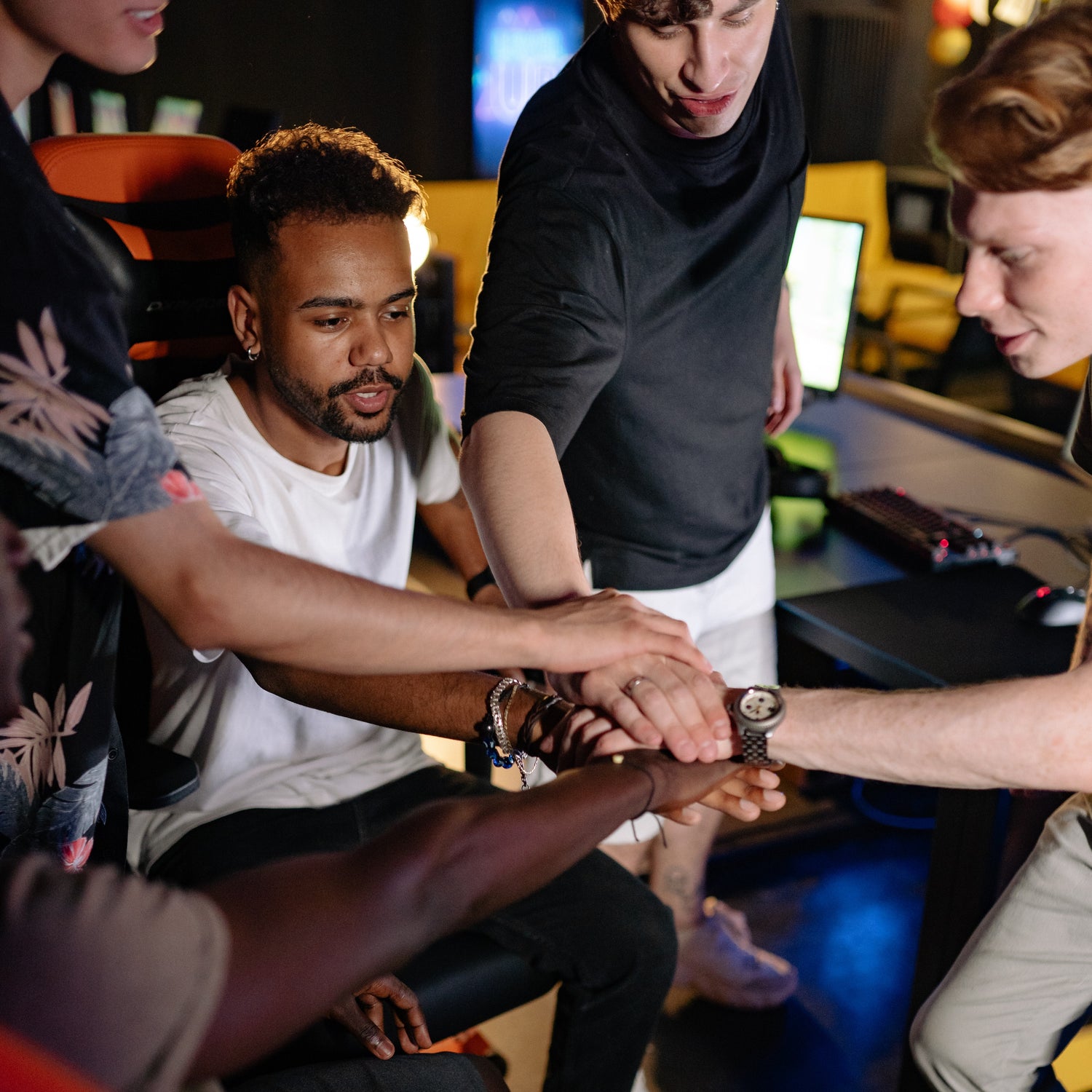 Social Traders Powered by trade report